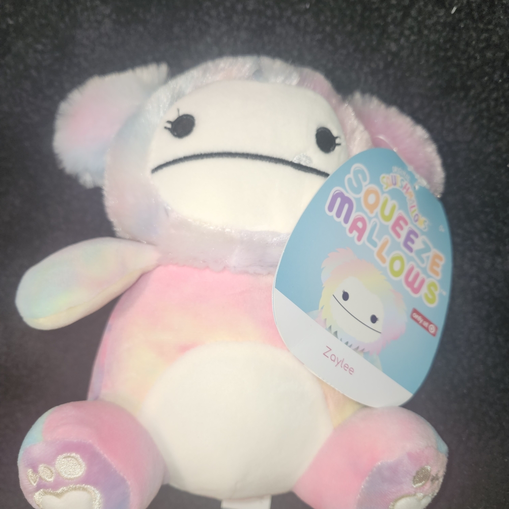Squishmallows Baby Zaylee Bigfoot, a 7-inch exclusive